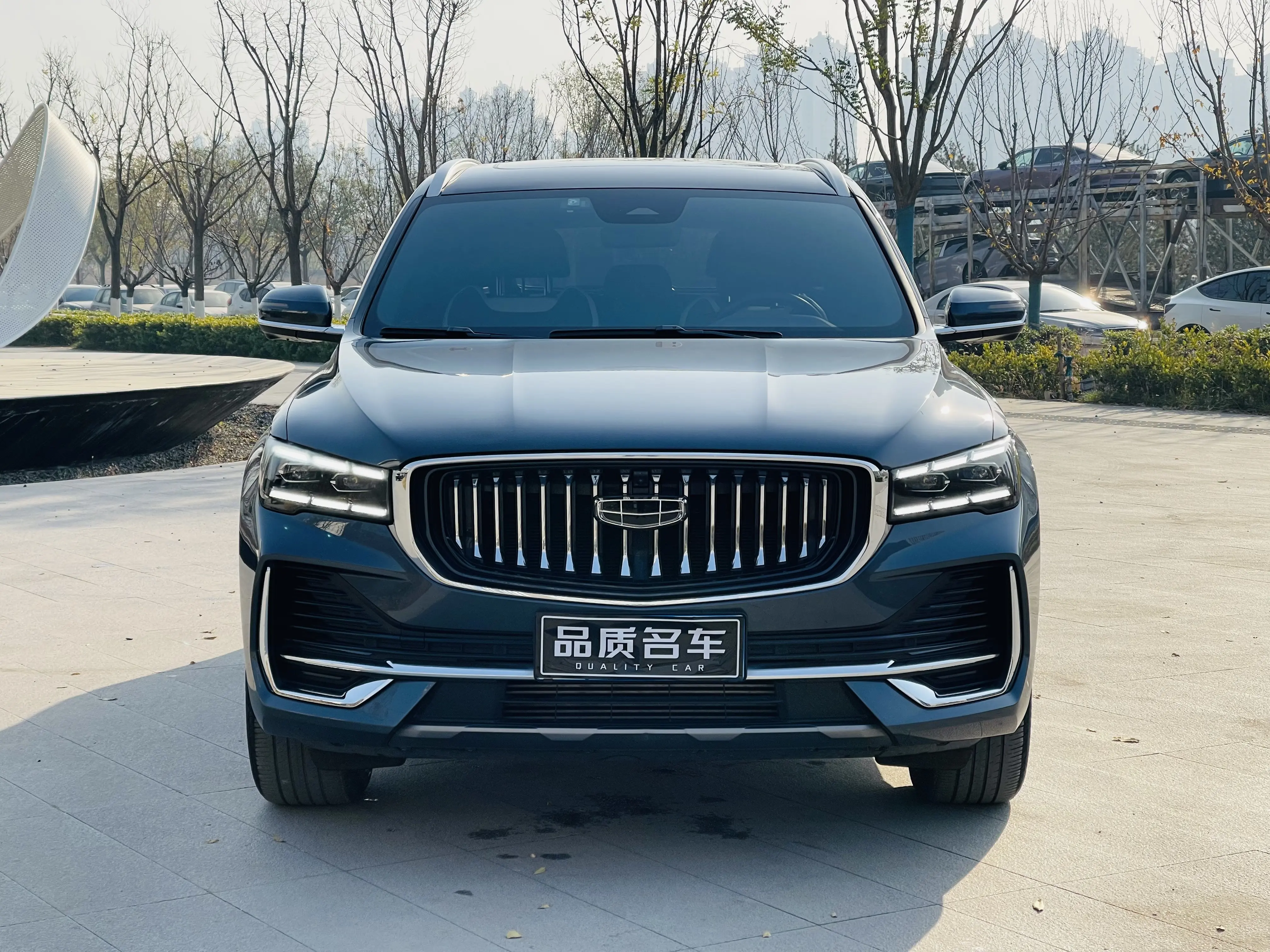 Geely Monjaro (Xingyue L)  из Китая