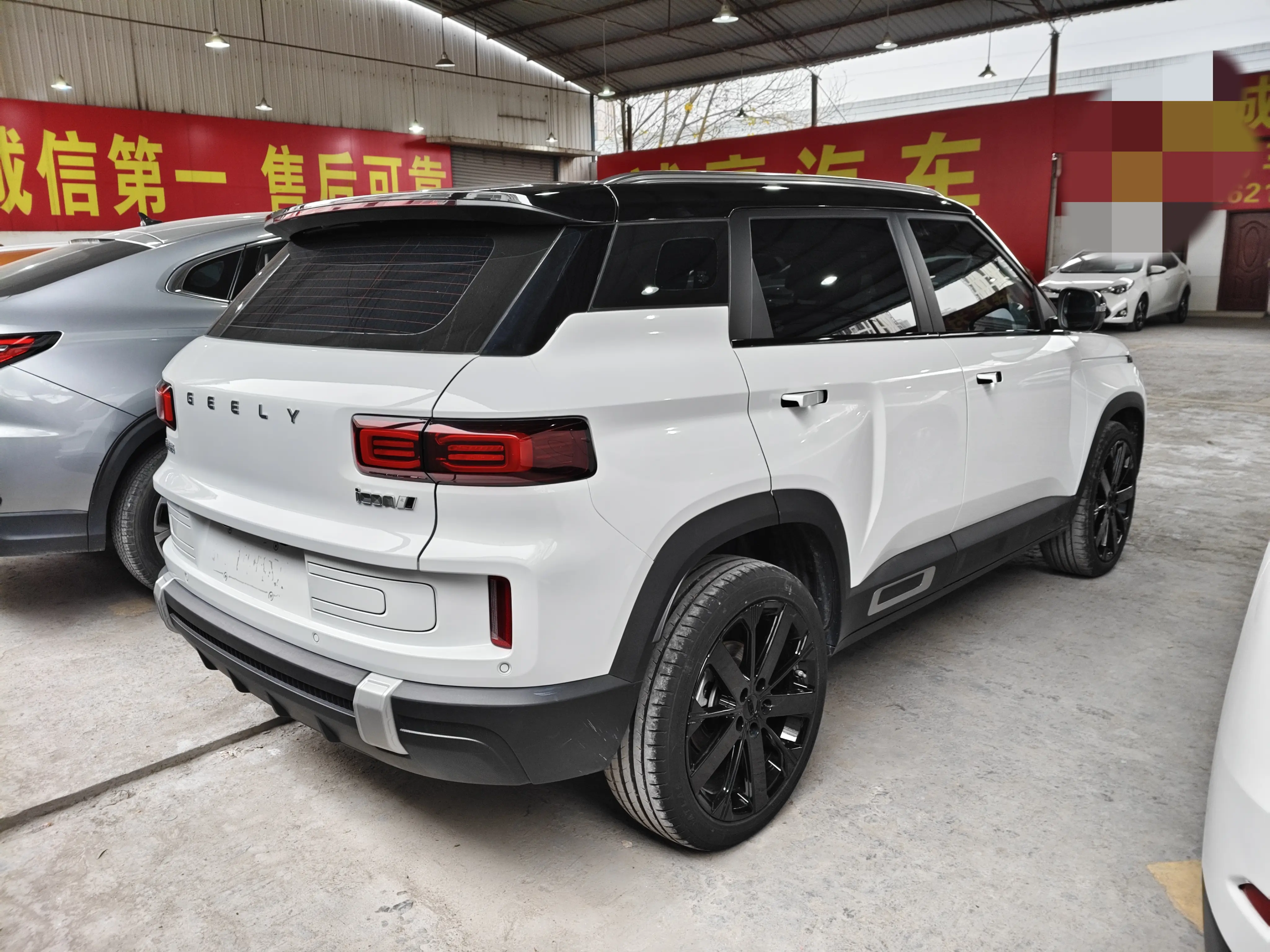 Geely ICON  из Китая