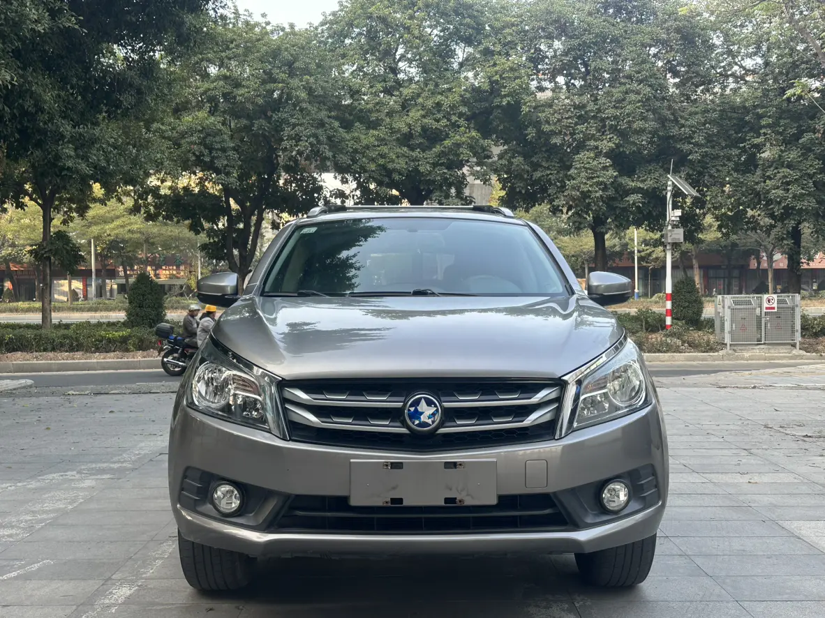 Kai Chen Venucia T70  из Китая