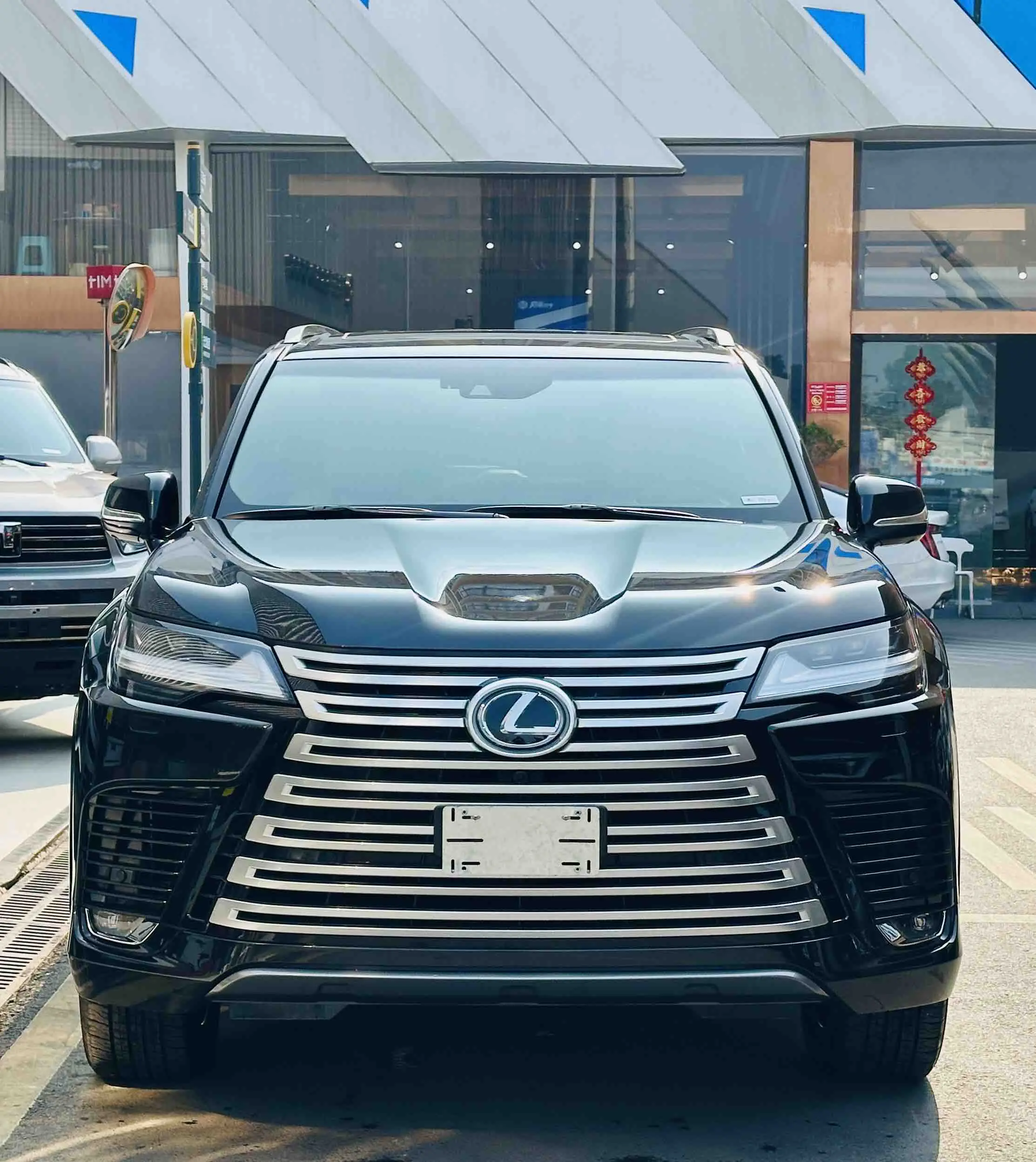 Lexus LX