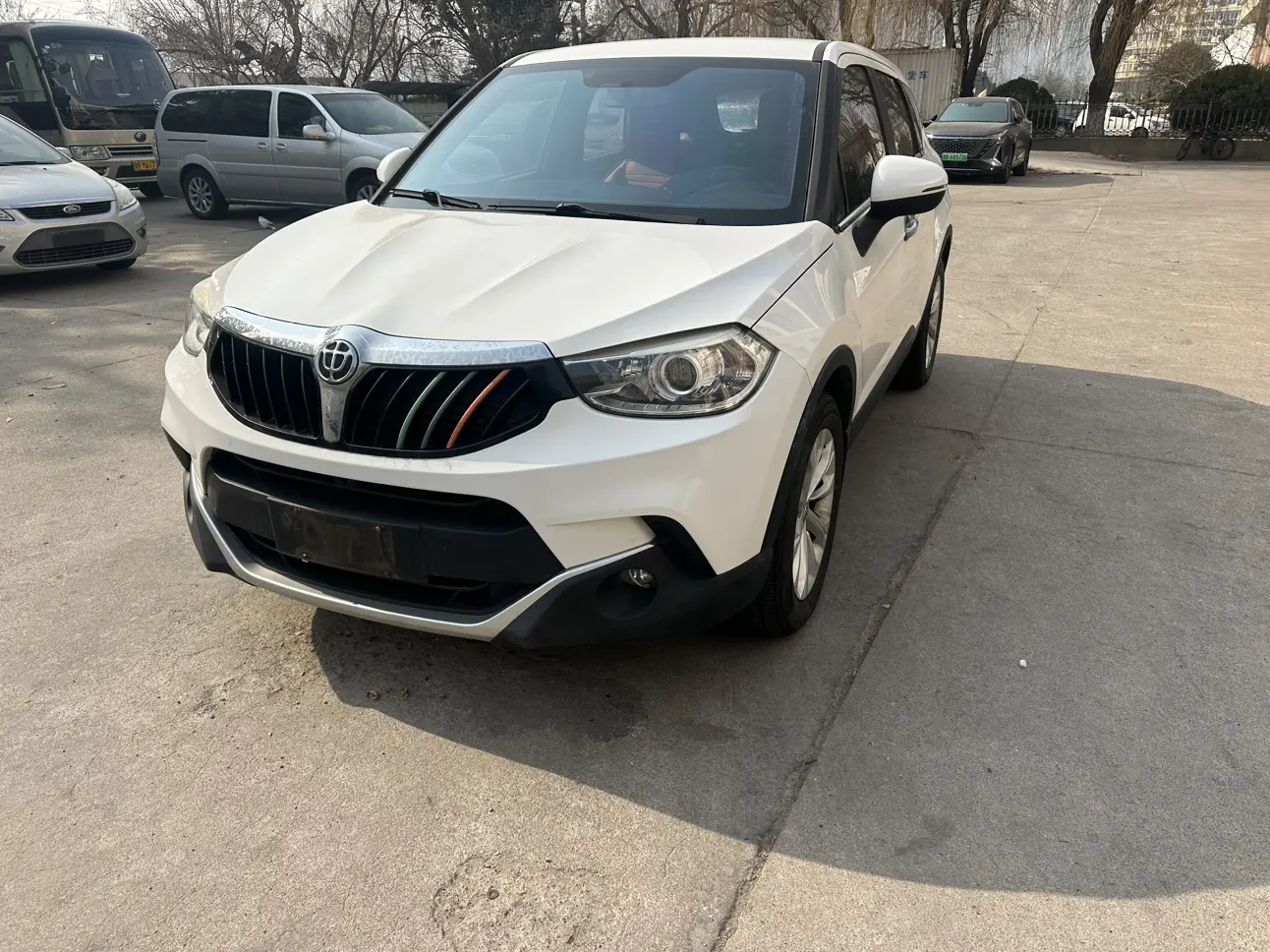 Brilliance China V3  из Китая