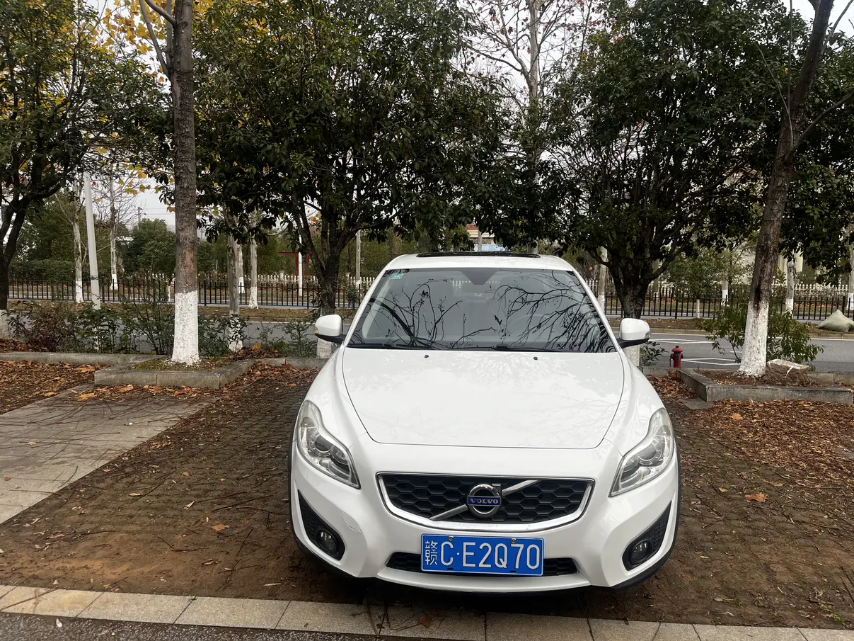 Volvo C30  из Китая