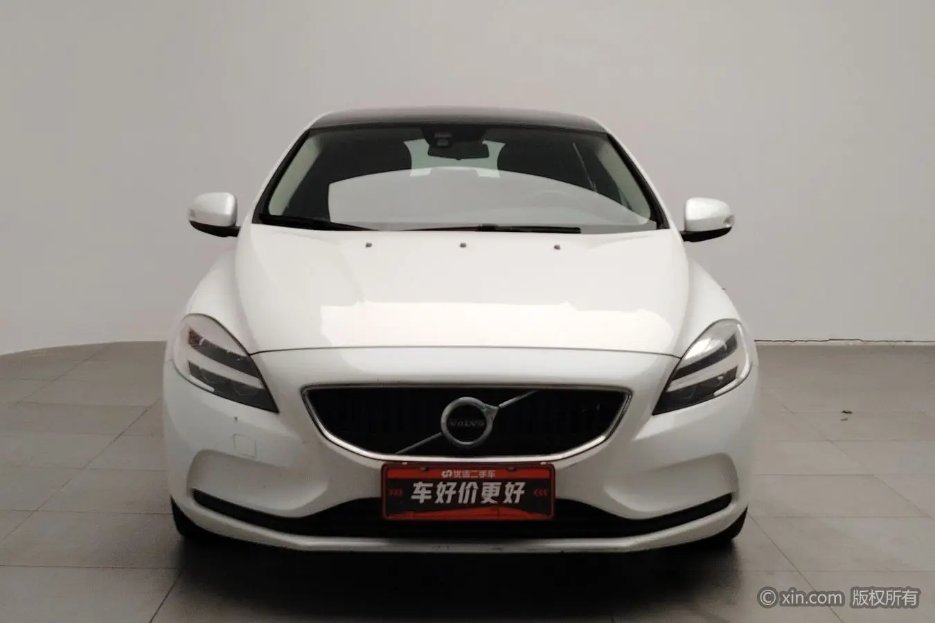 Volvo V40  из Китая