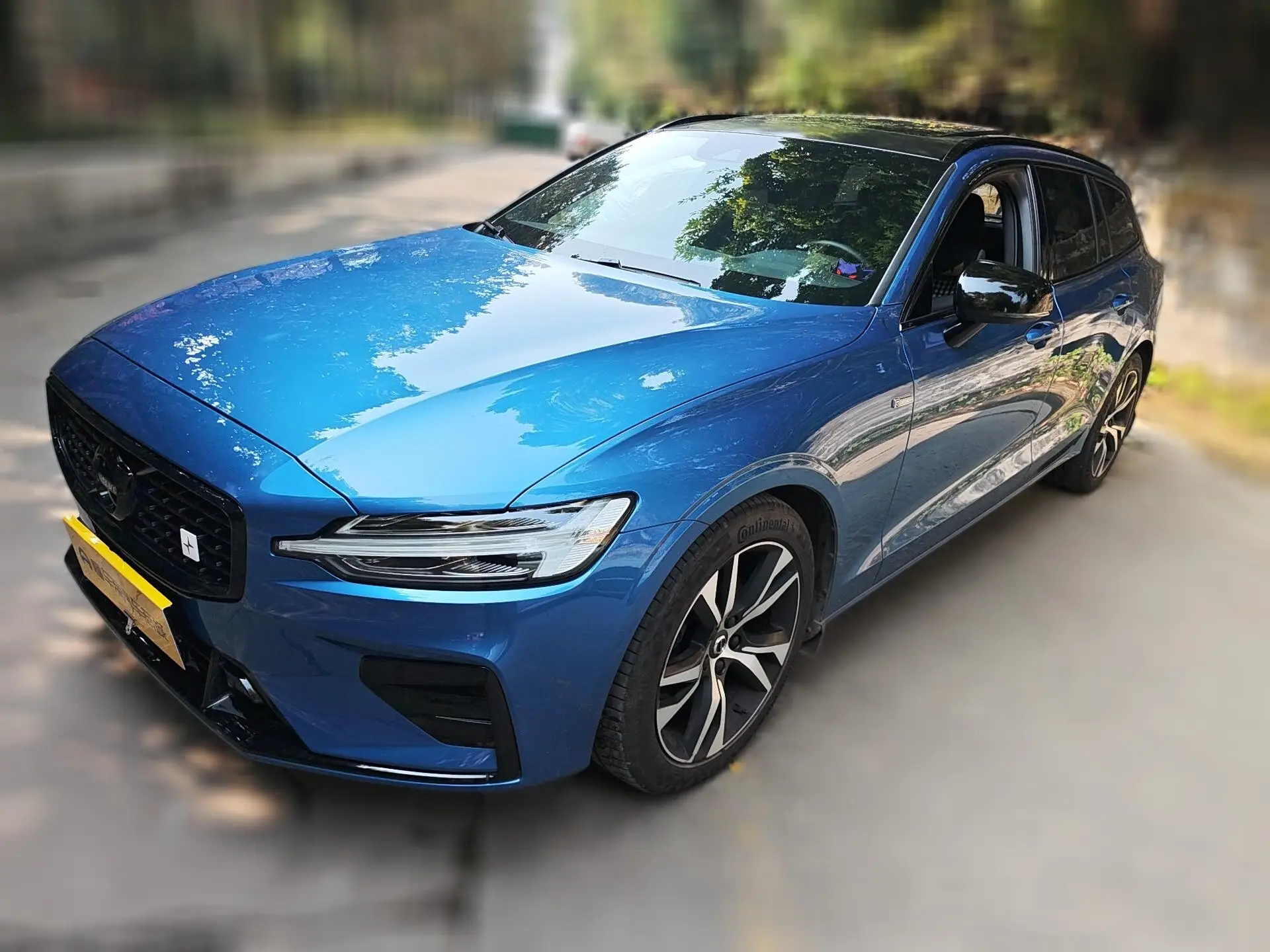 Volvo V60  из Китая