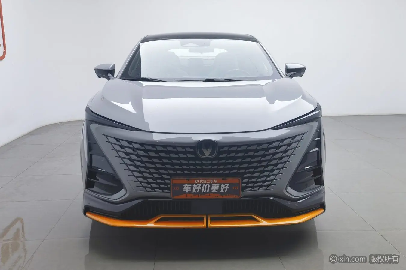 Changan UNI-T  из Китая