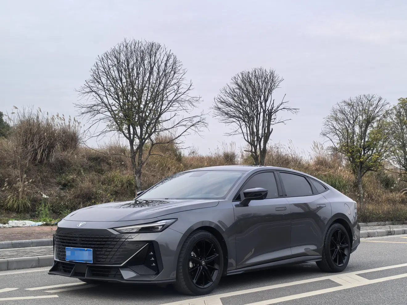 Changan UNI-V  из Китая