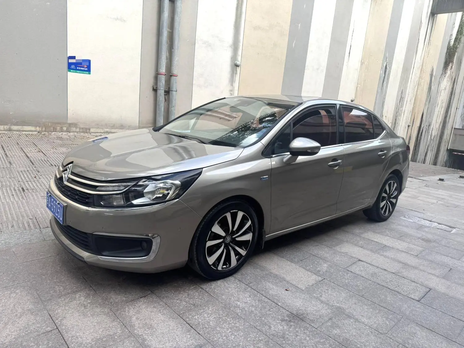 Citroën Citroen C4L  из Китая