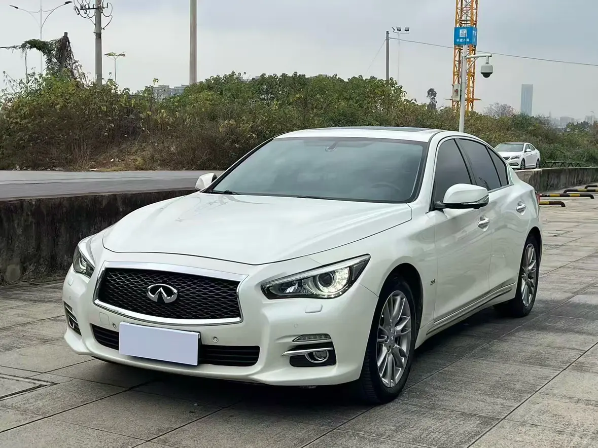 Infiniti Q50L  из Китая