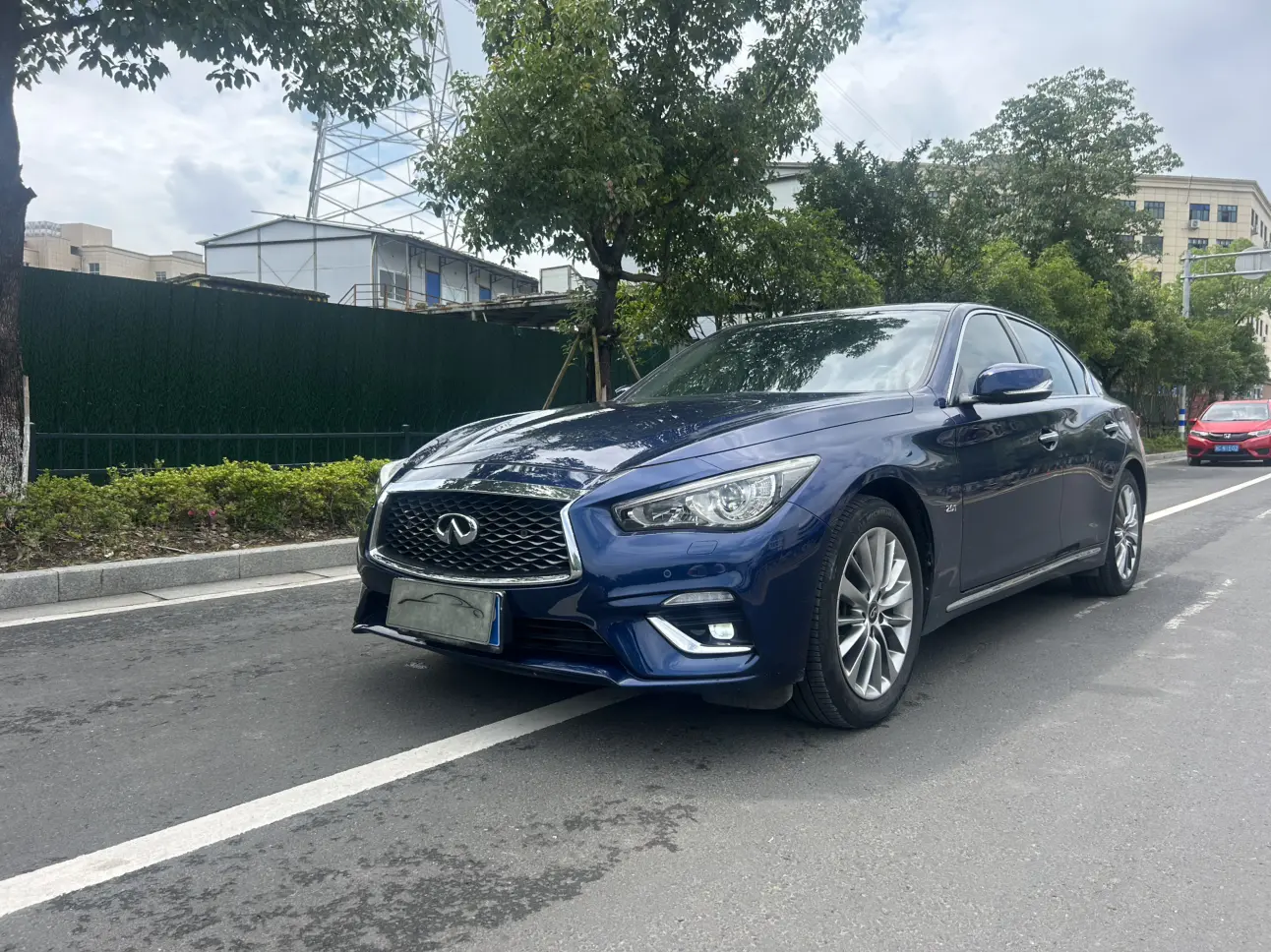 Infiniti Q50L  из Китая