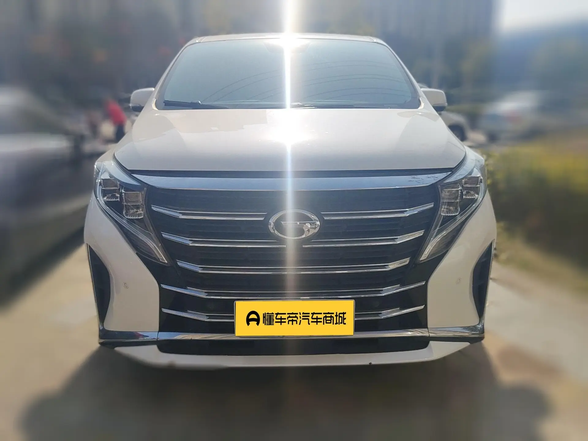 GAC Trumpchi M8  из Китая