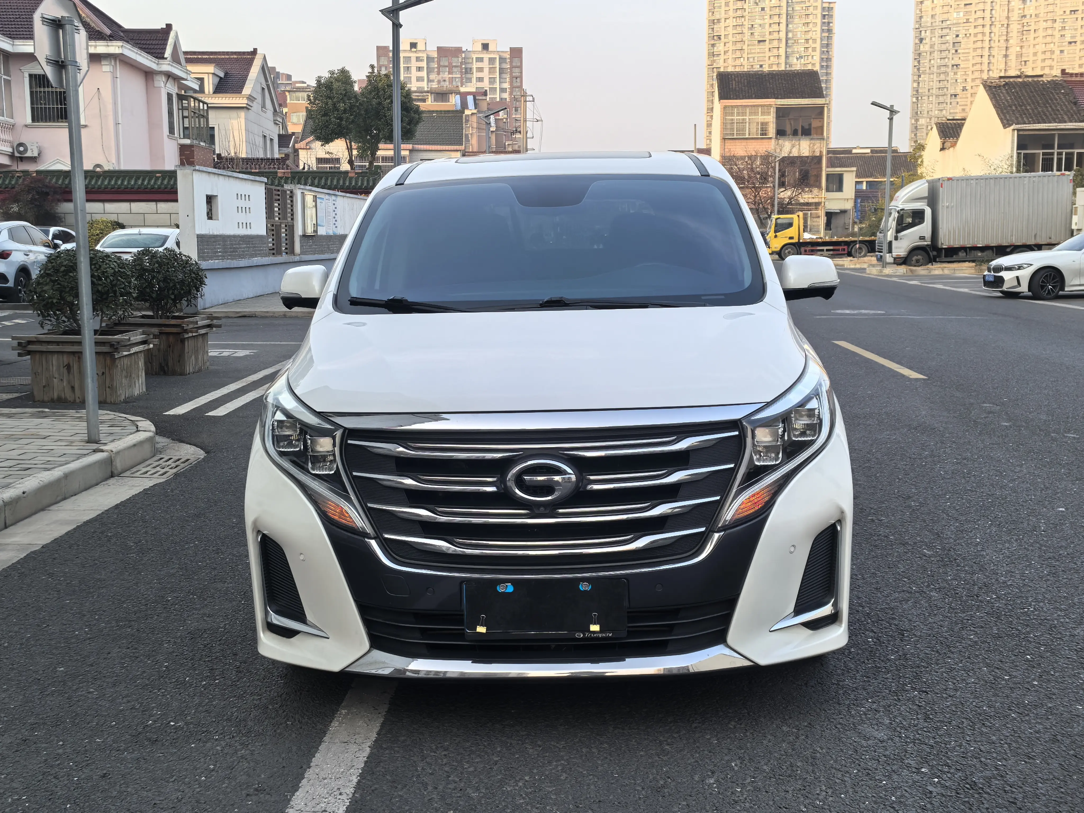 GAC Trumpchi M8  из Китая