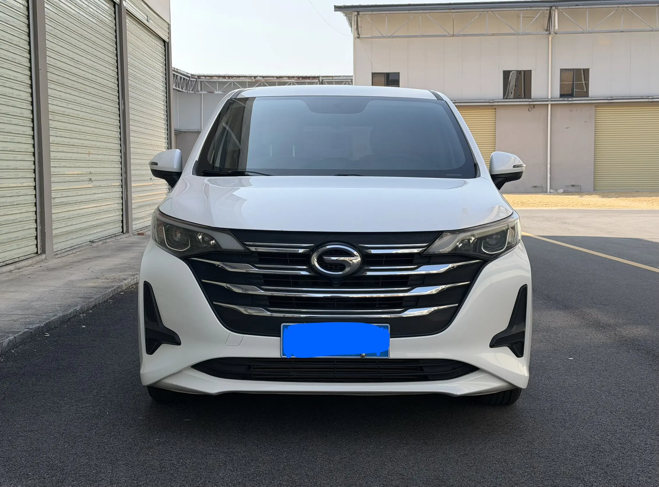 GAC Trumpchi M6  из Китая