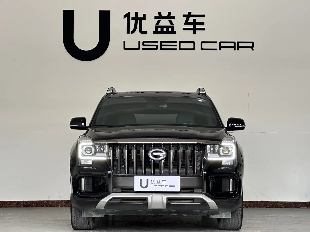 GAC Trumpchi GS8  из Китая