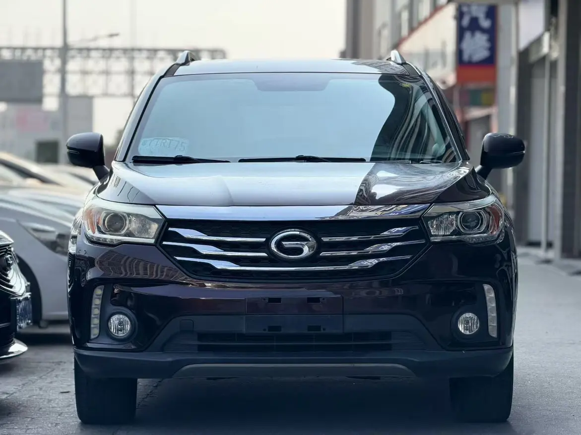 GAC Trumpchi GS4  из Китая