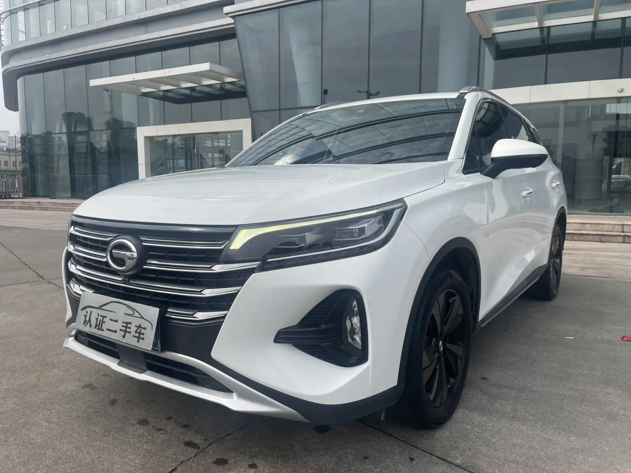 GAC Trumpchi GS4  из Китая