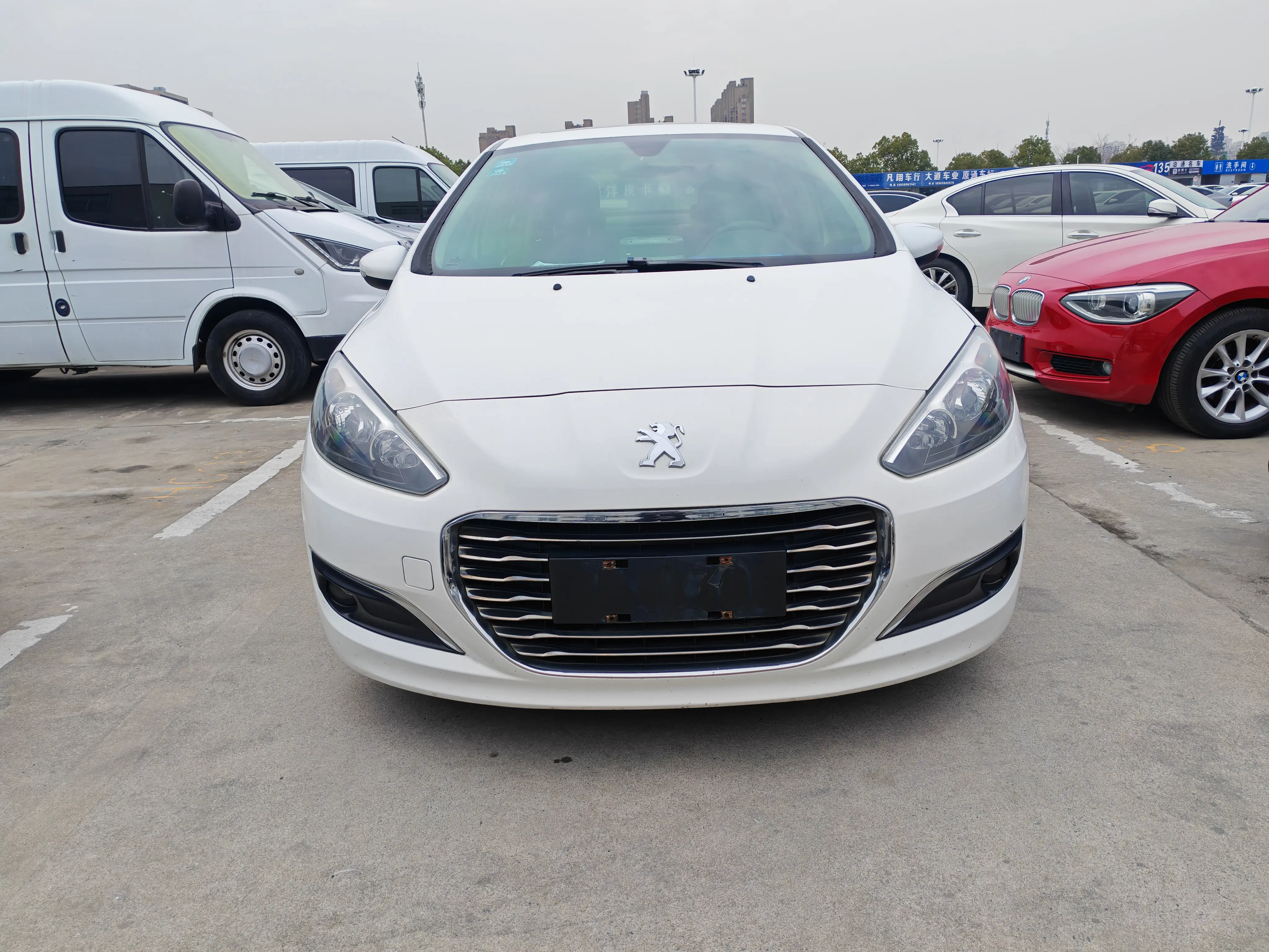 Peugeot 308  из Китая