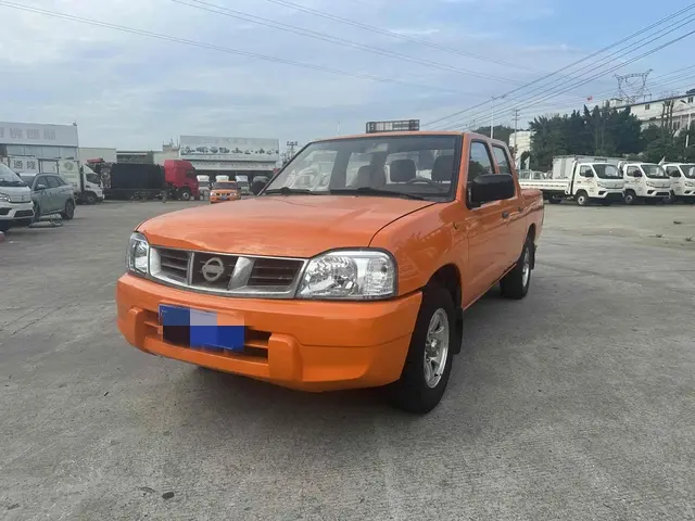Nissan D22  из Китая