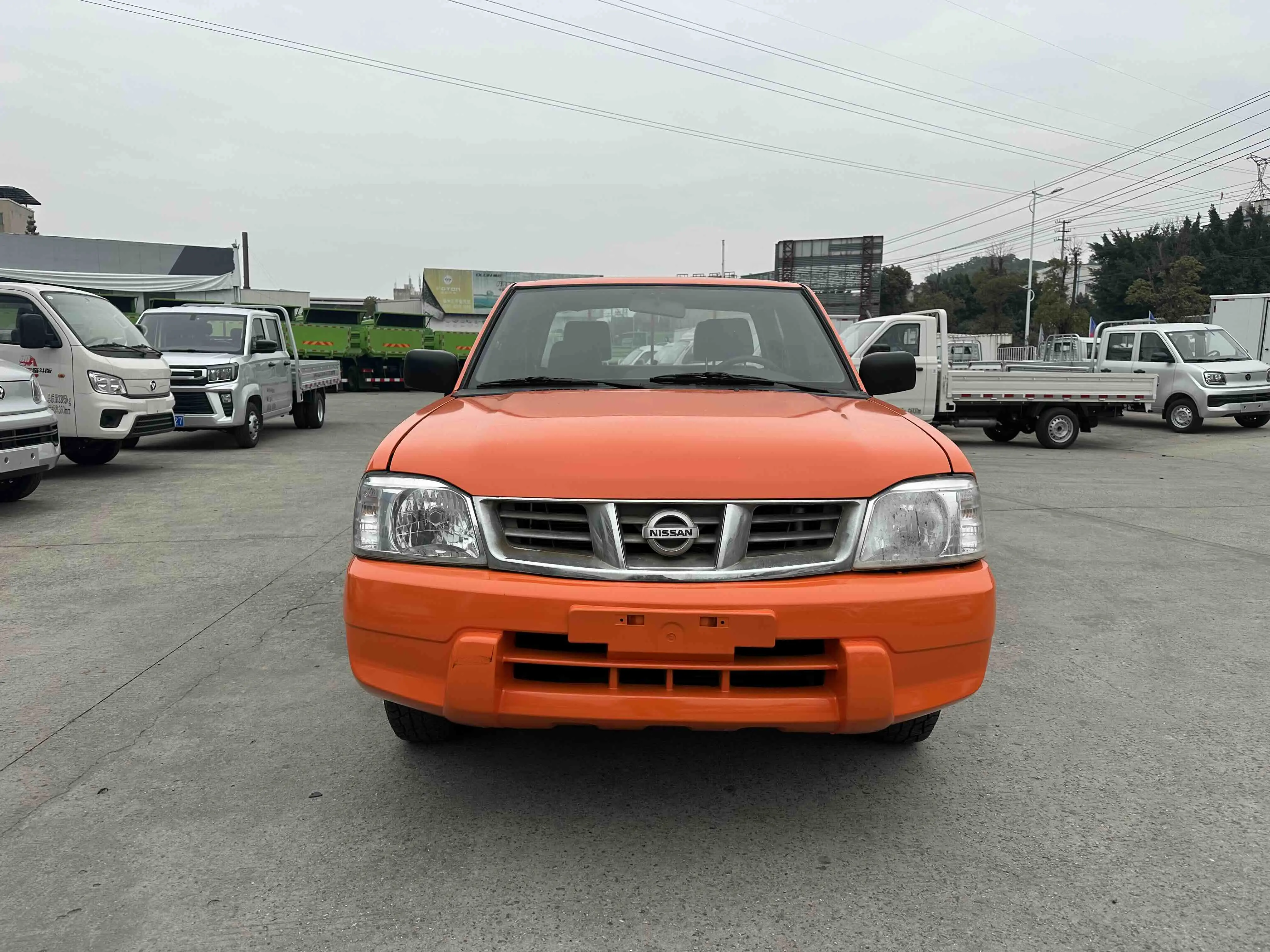 Nissan D22  из Китая