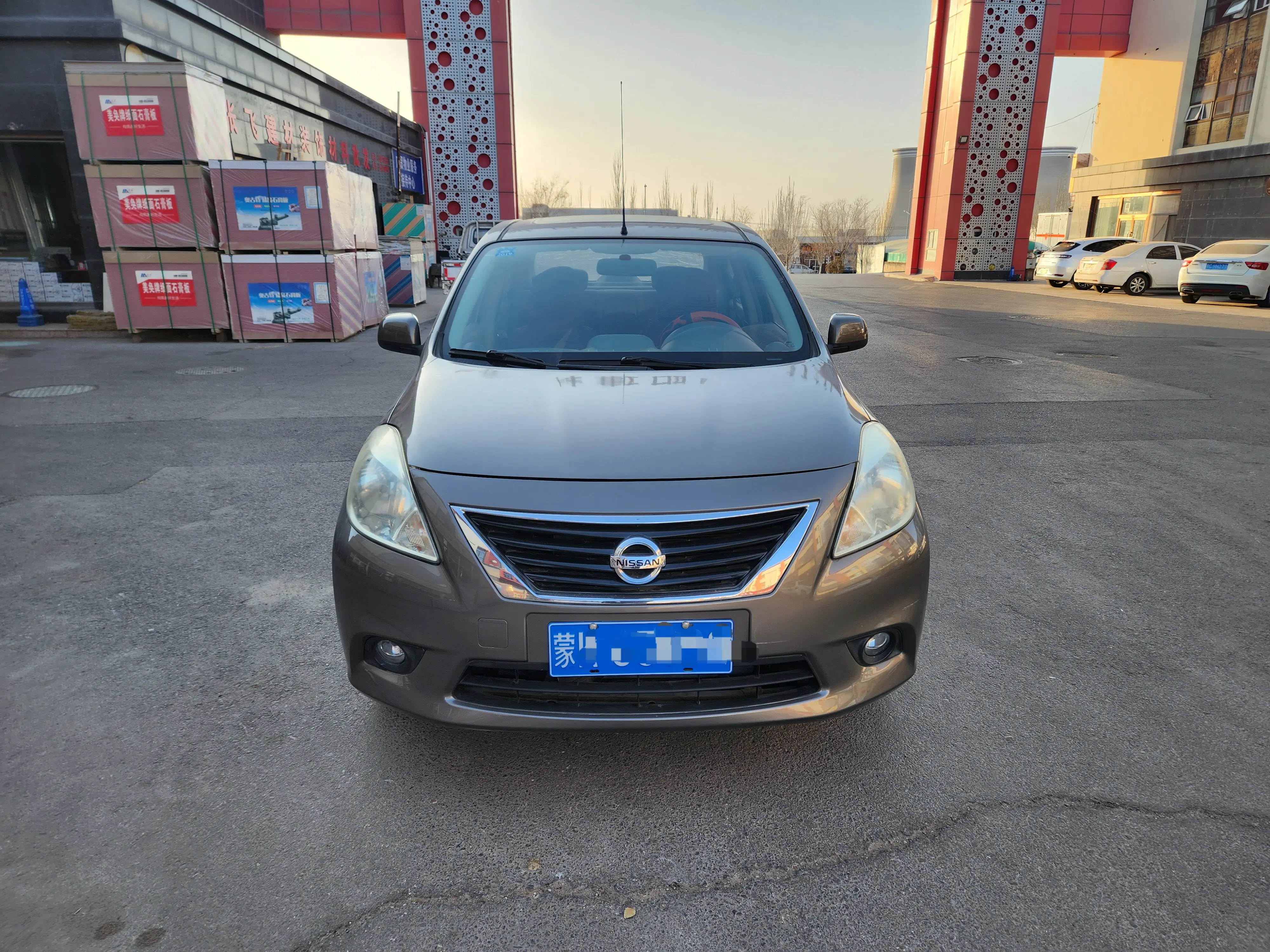 Nissan Sunlight  из Китая