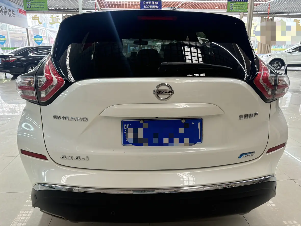 Nissan Murano (Loulan)  из Китая