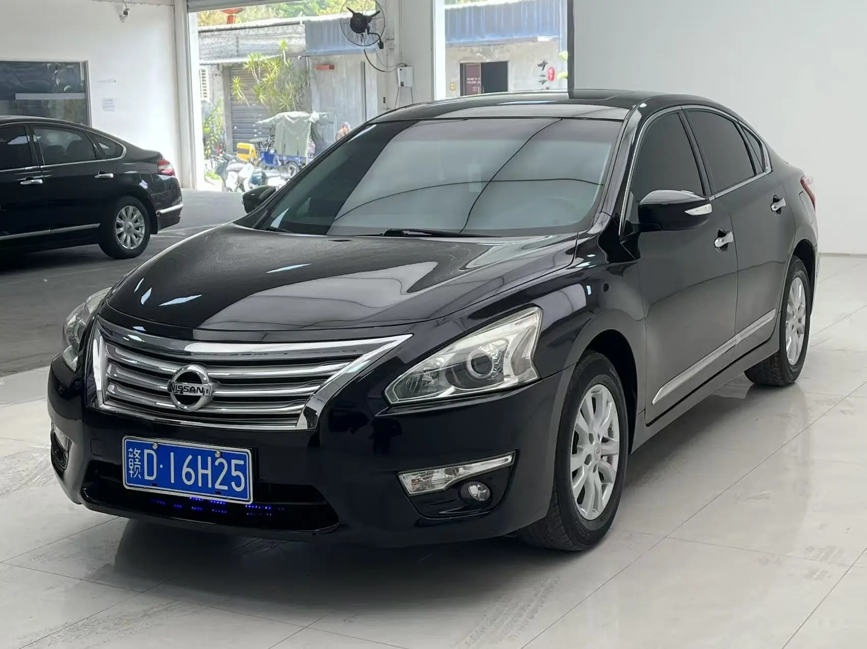 Nissan Altima (Teana)  из Китая