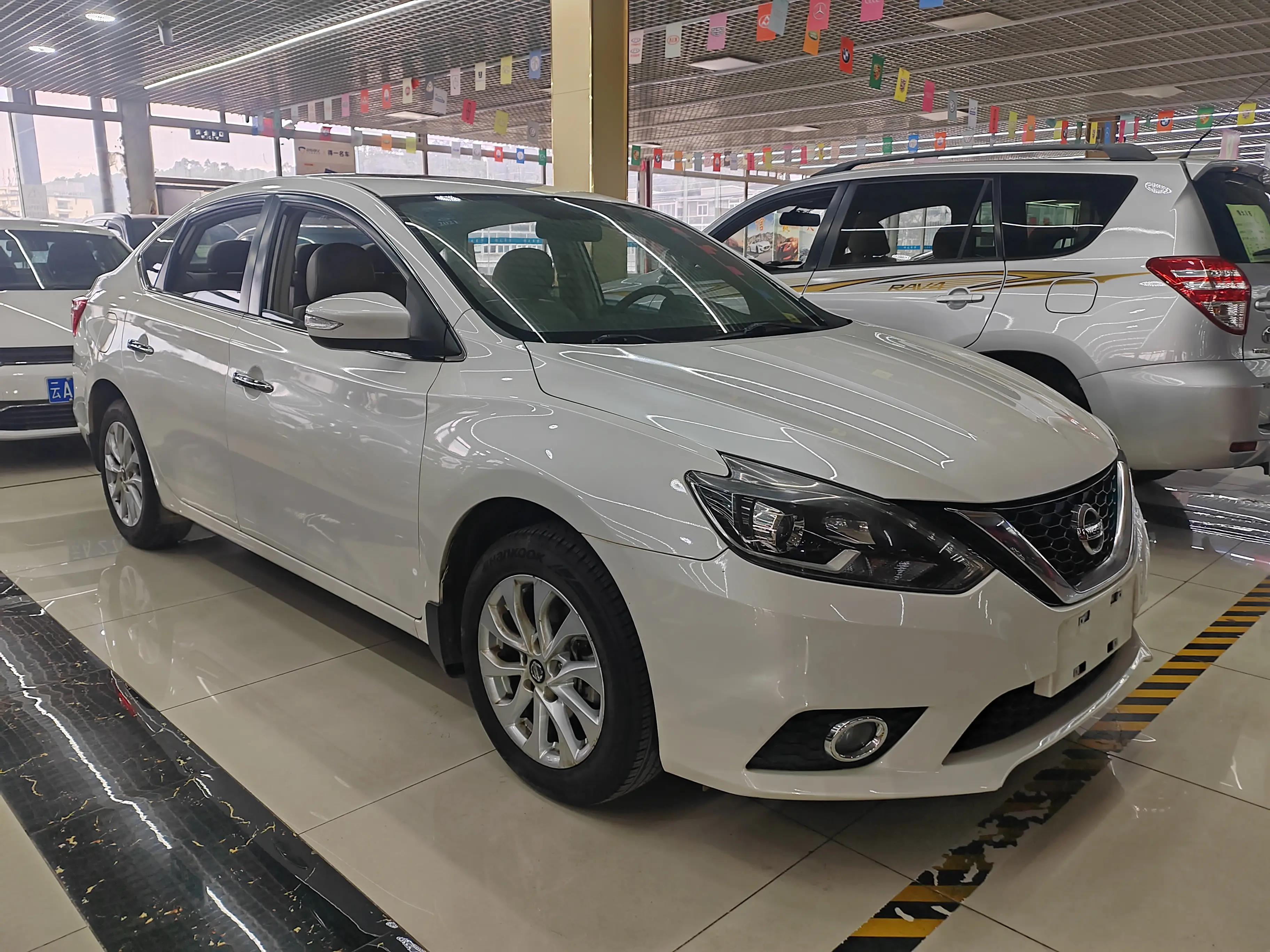Nissan Sylphy  из Китая