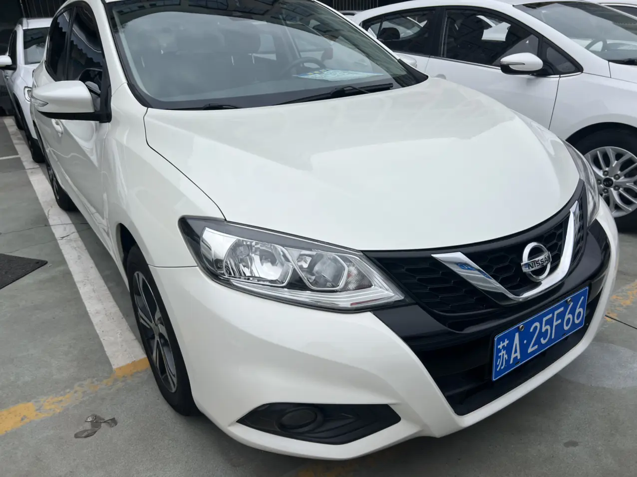 Nissan Tiida  из Китая