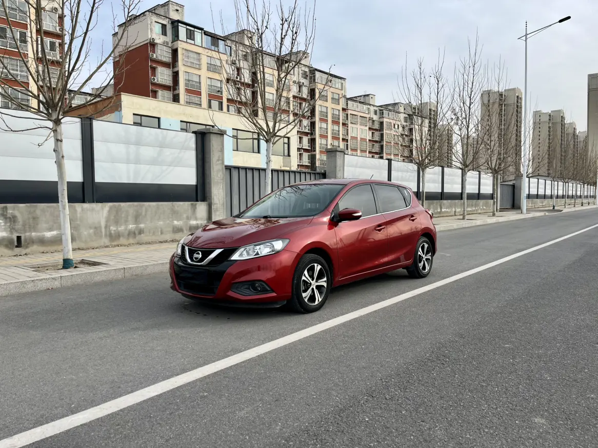 Nissan Tiida  из Китая