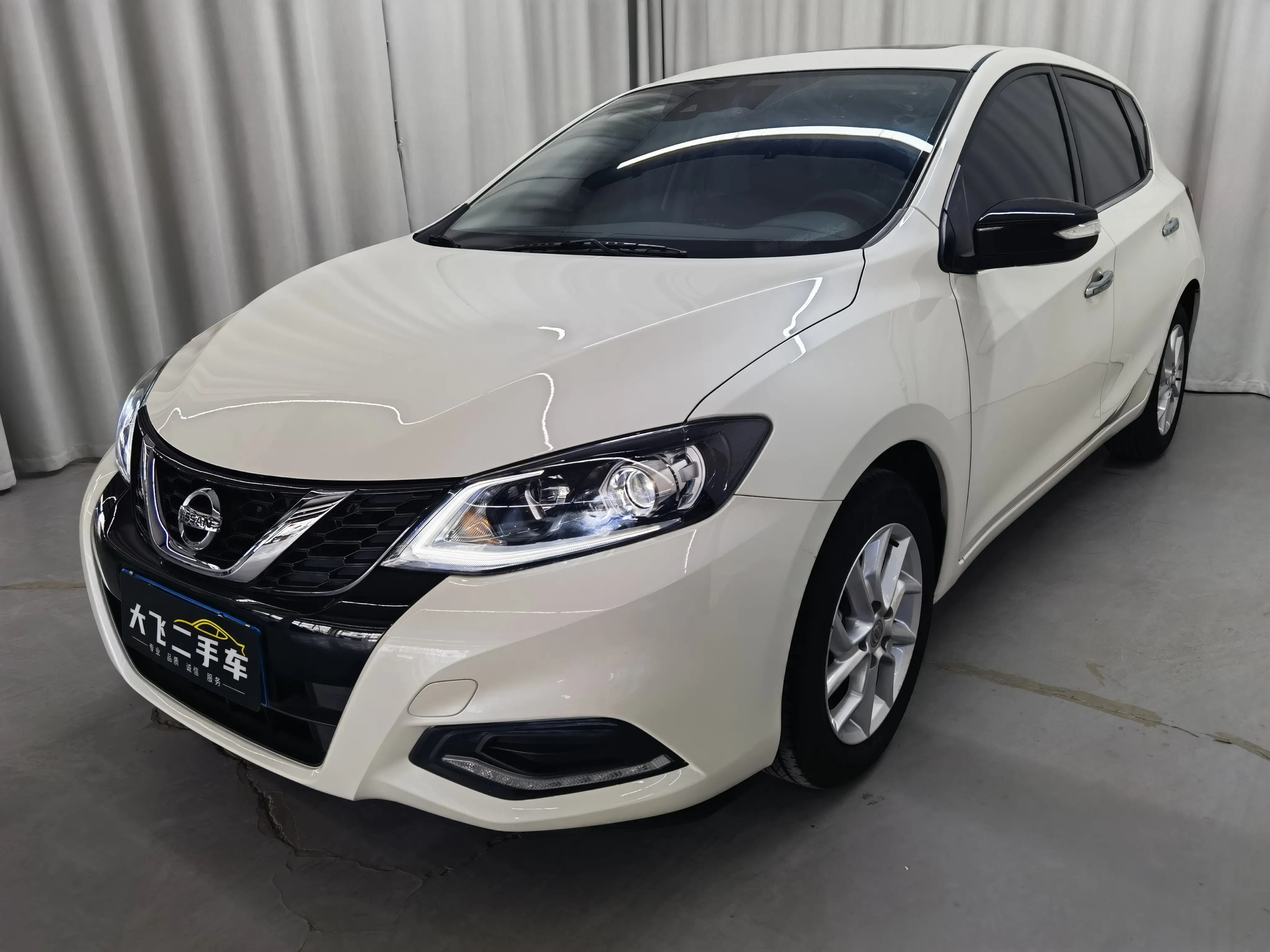 Nissan Tiida  из Китая