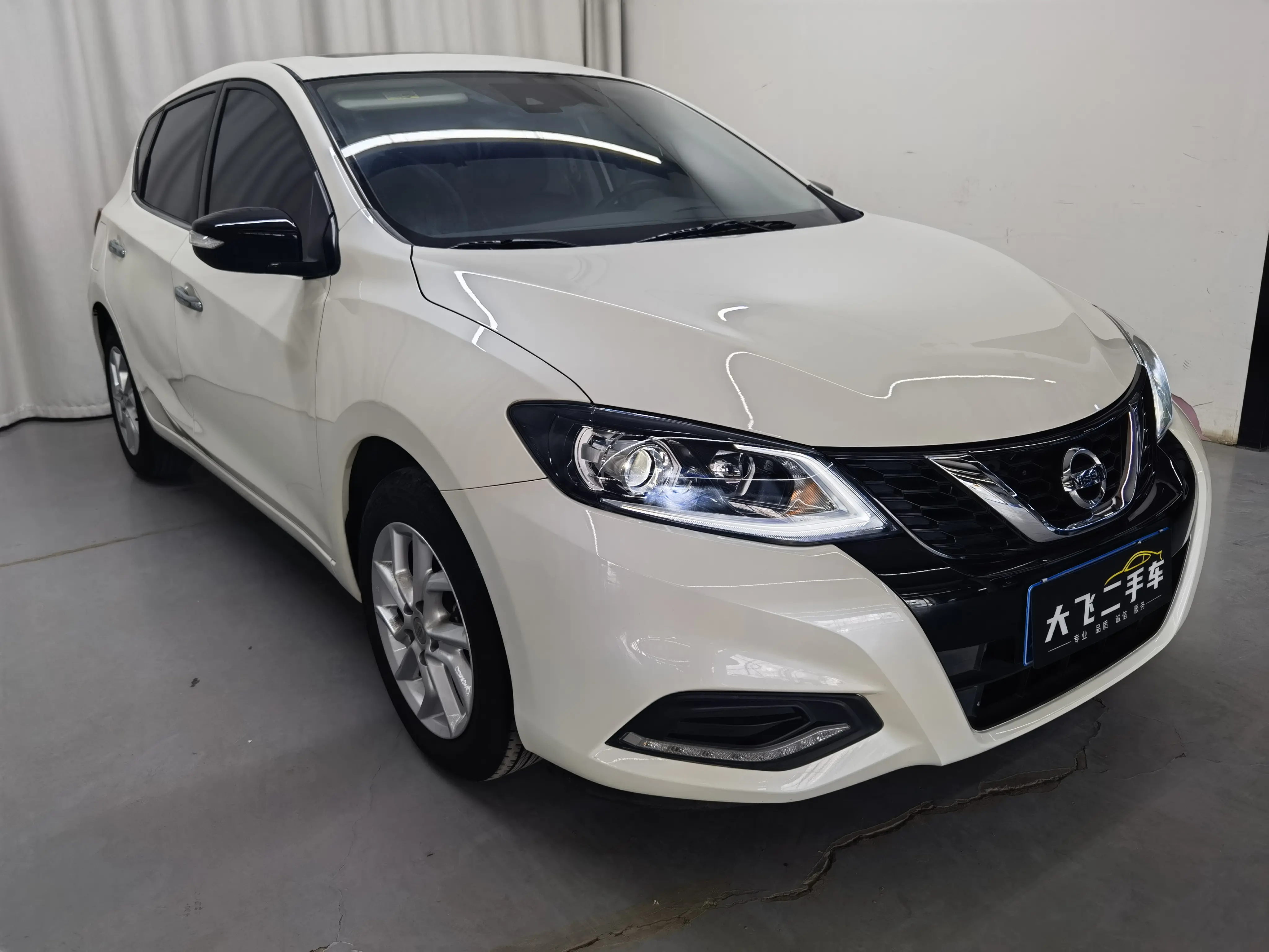 Nissan Tiida  из Китая