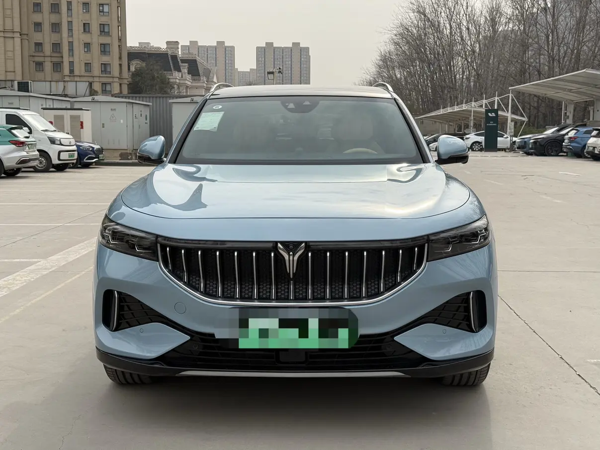 Voyah Lantu FREE  из Китая