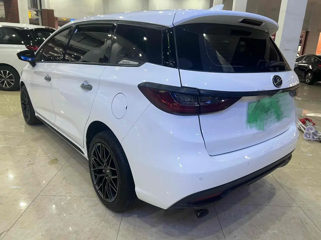 BYD Song MAX DM  из Китая