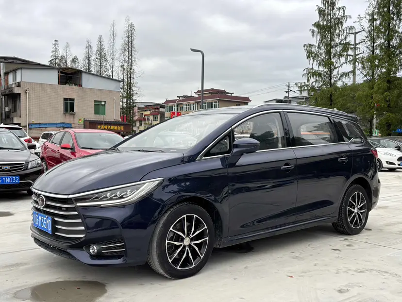 BYD Song MAX  из Китая