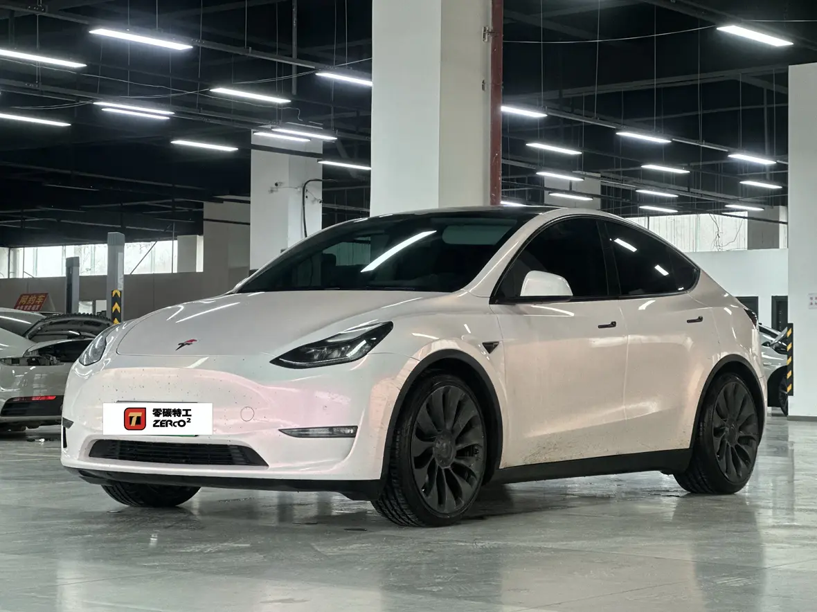 Tesla Model Y  из Китая
