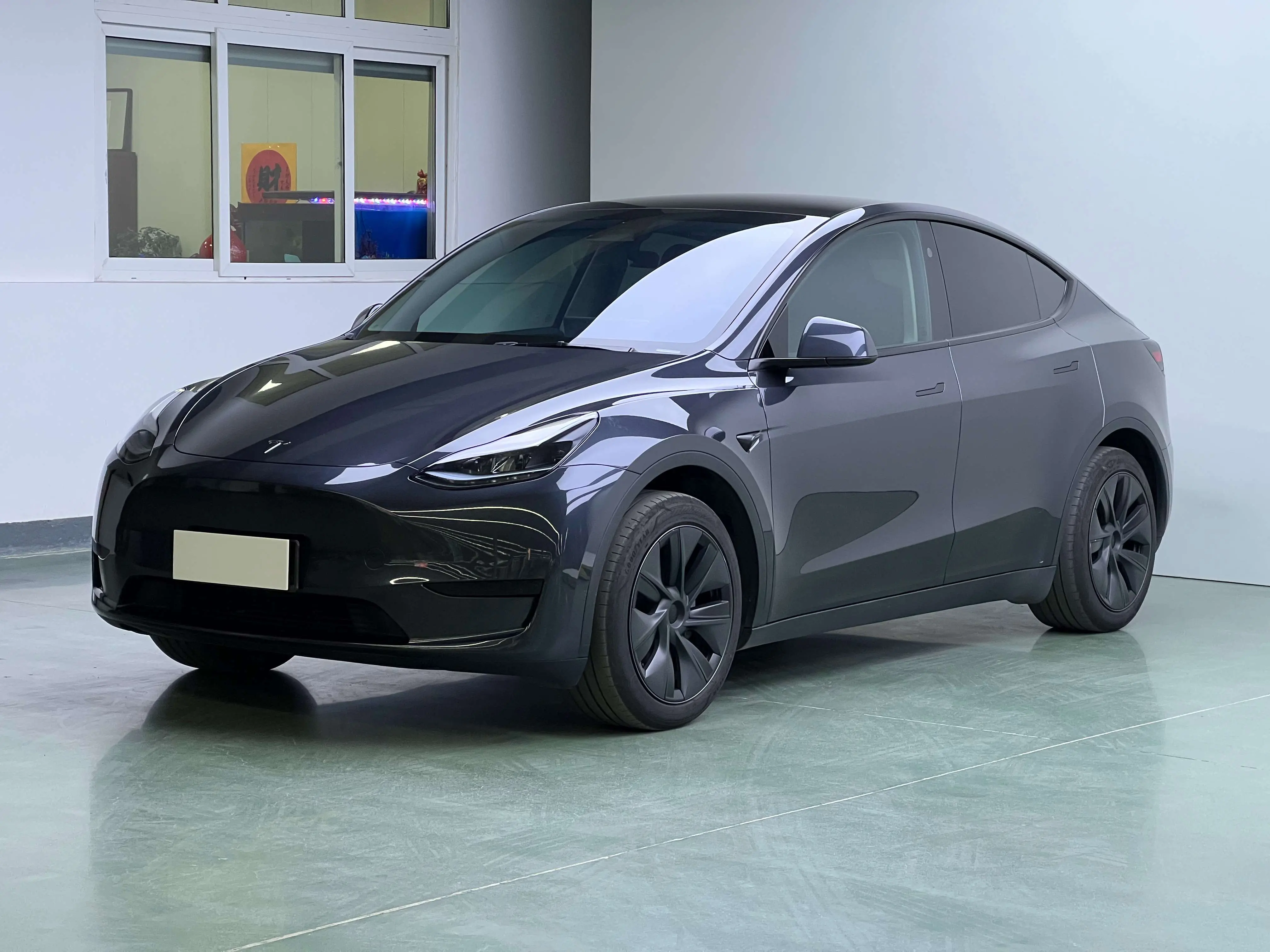 Tesla Model Y  из Китая