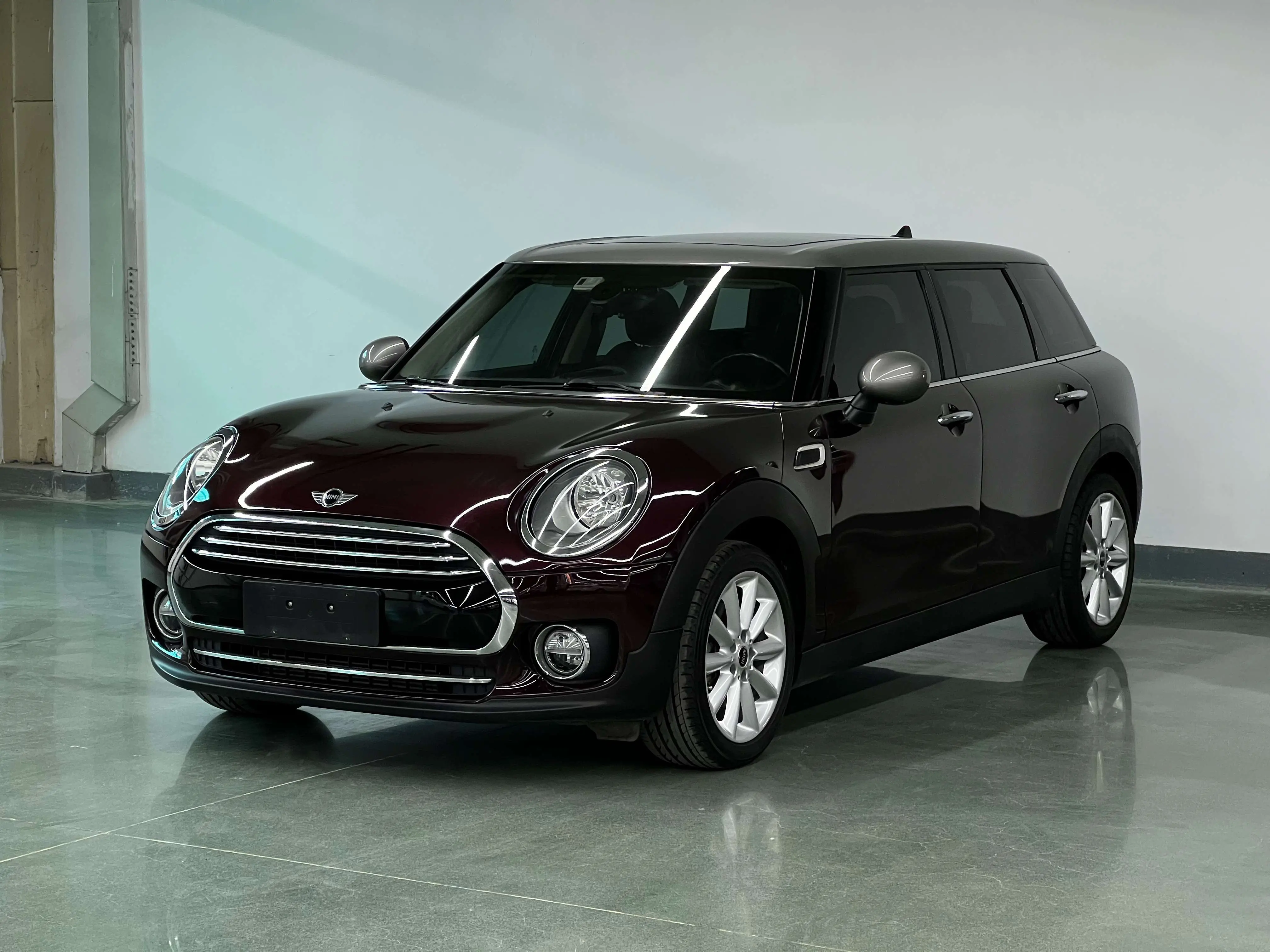 MINI CLUBMAN  из Китая