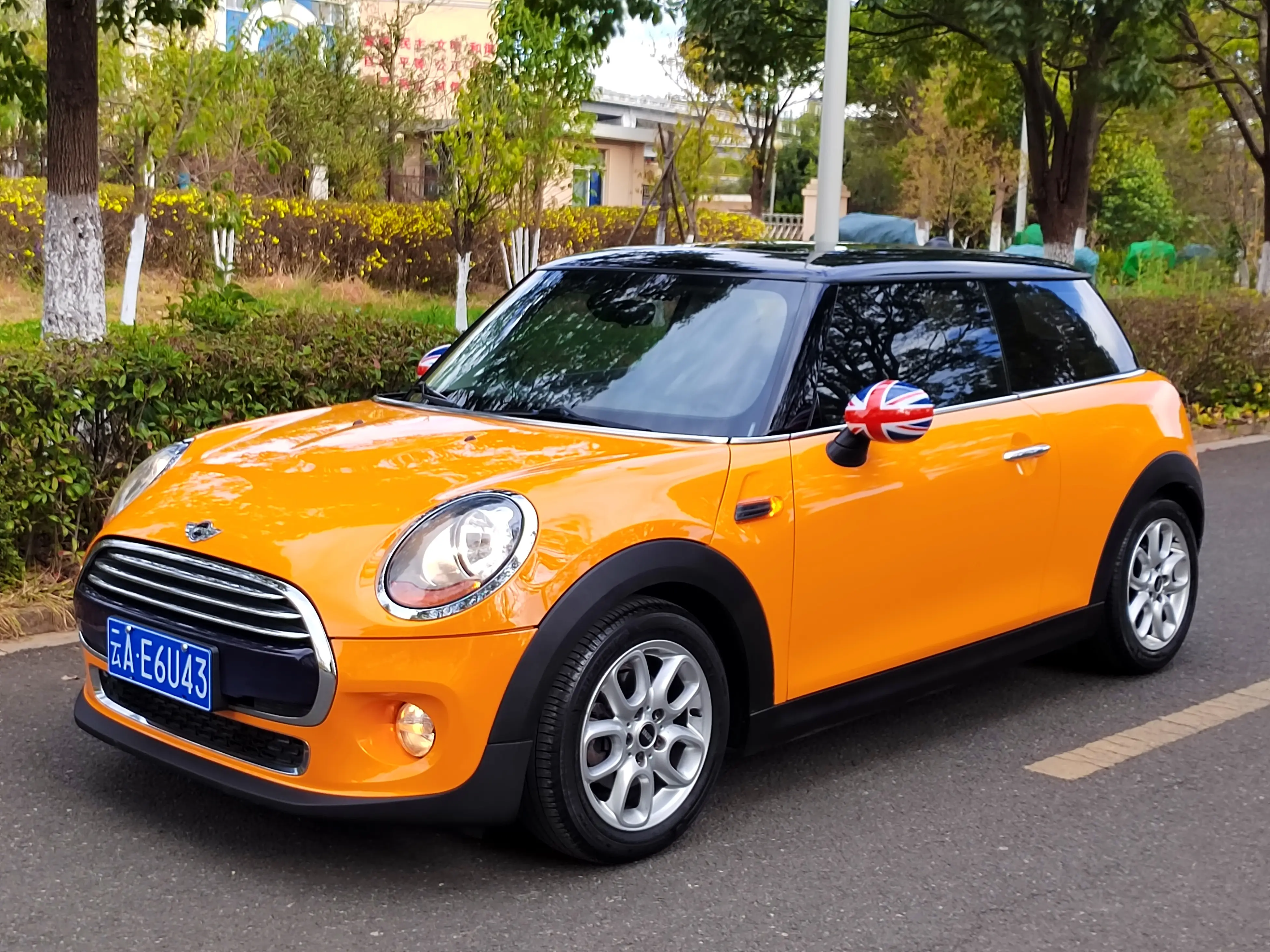 MINI MINI  из Китая