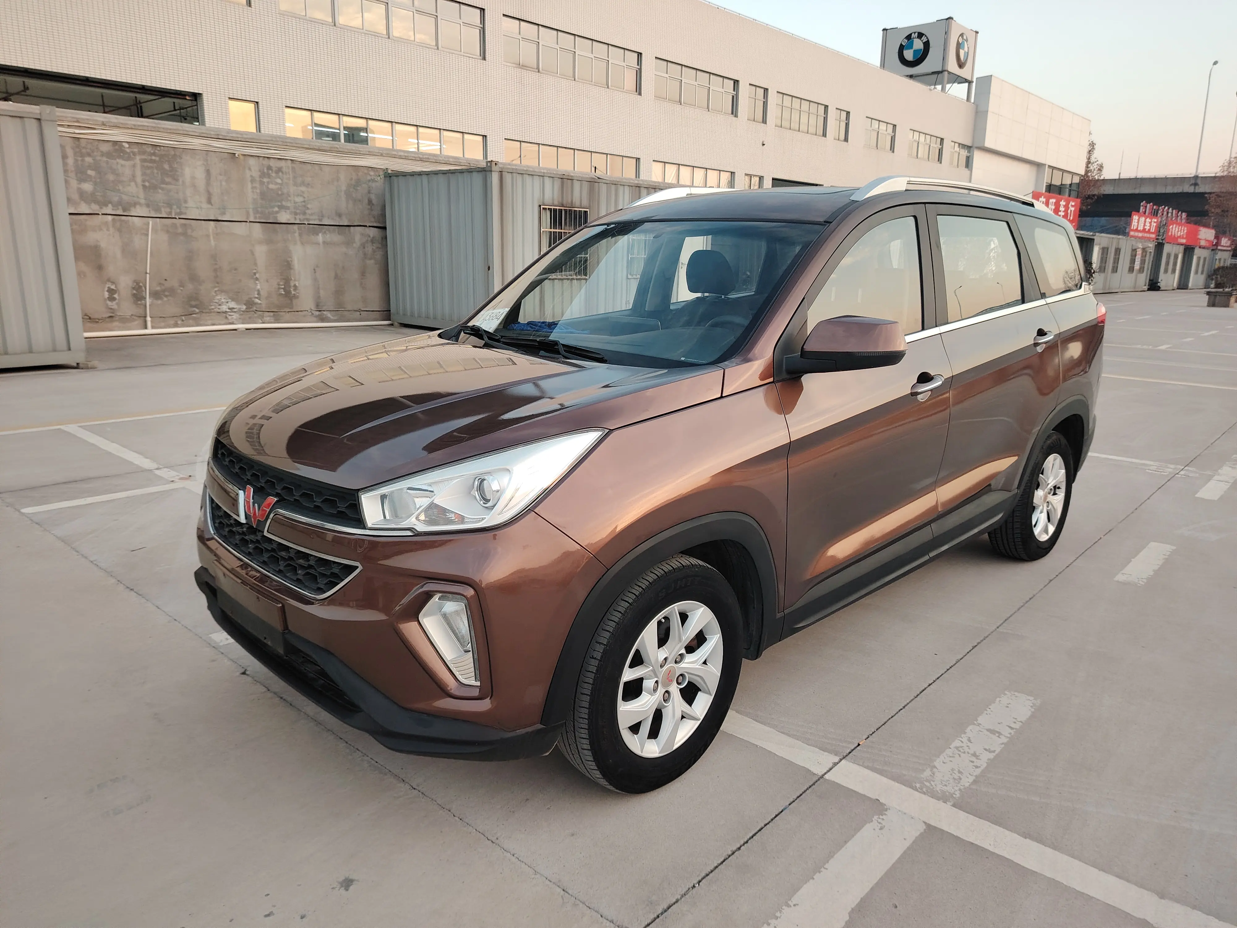 Wuling Hongguang S3  из Китая