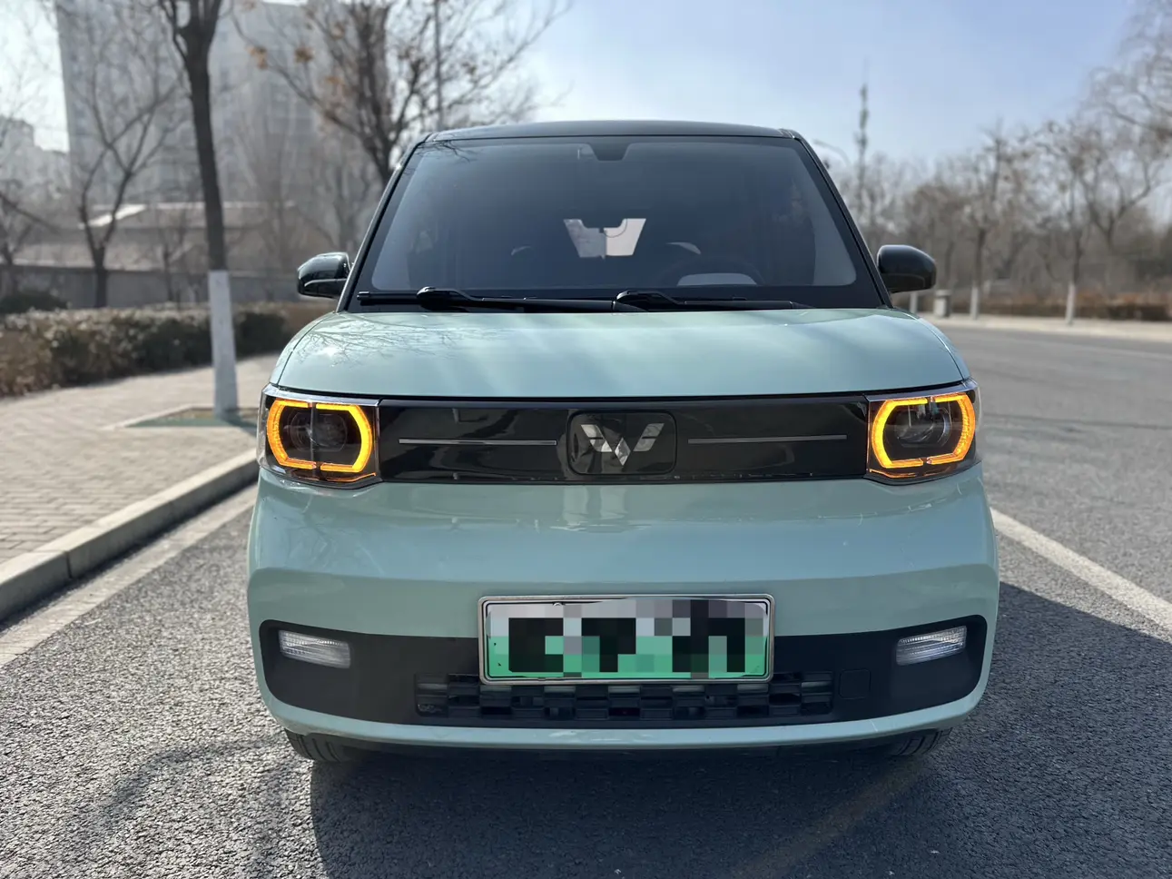 Wuling Hongguang MINIEV  из Китая