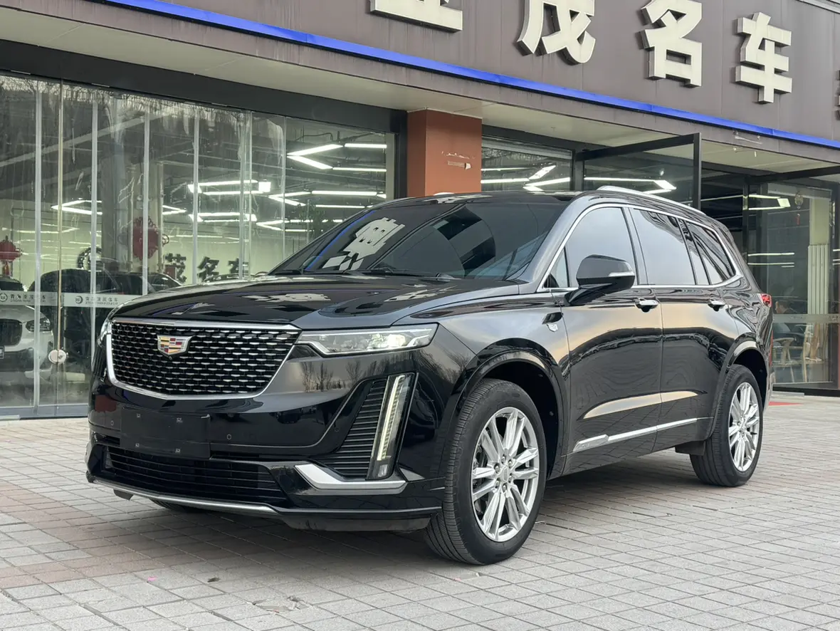 Cadillac XT6  из Китая