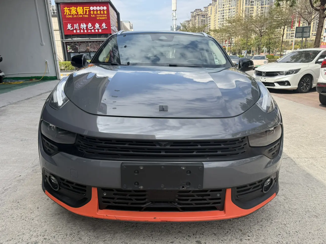 Lynk & Co 02  из Китая