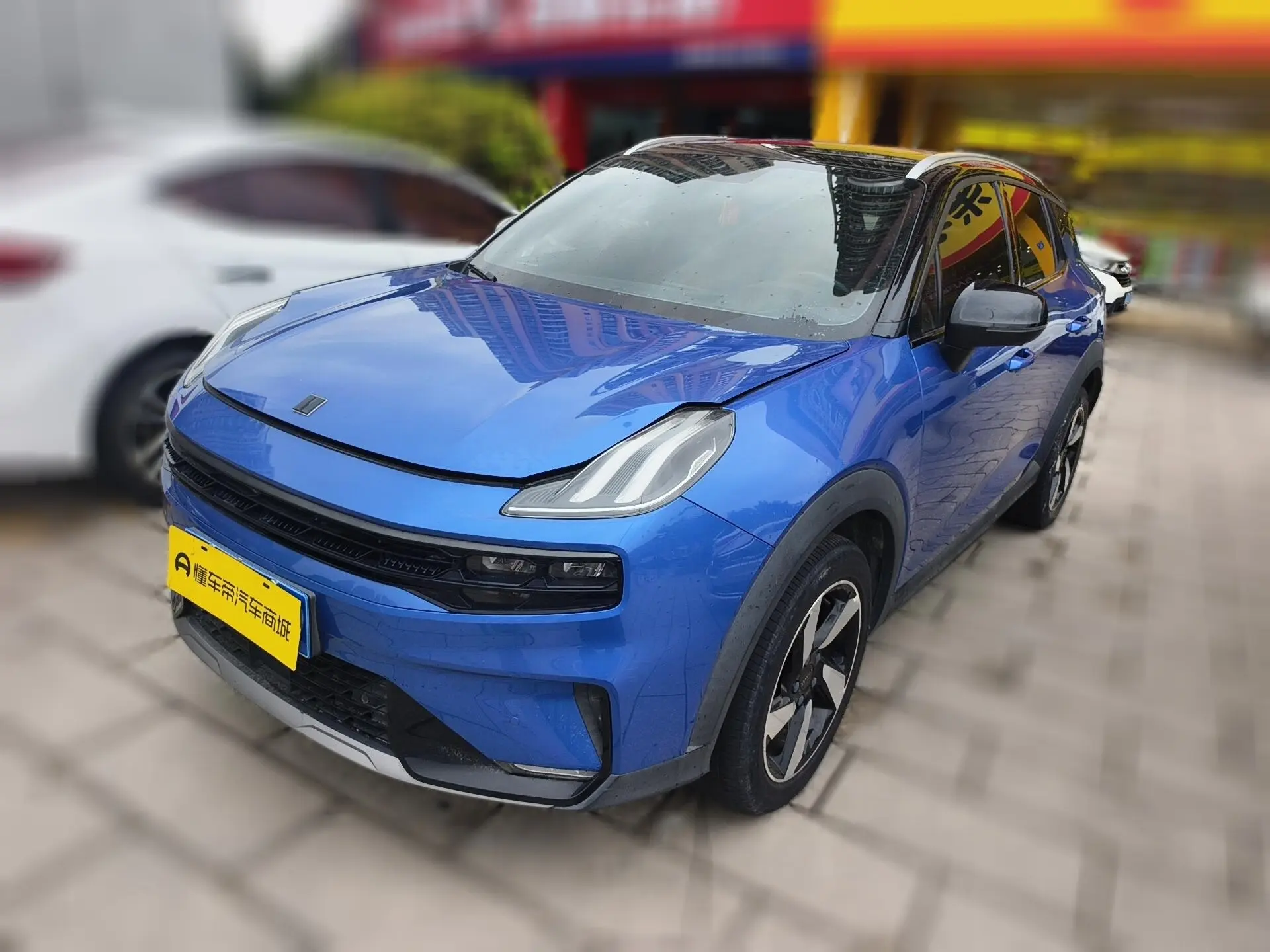 Lynk & Co 06  из Китая