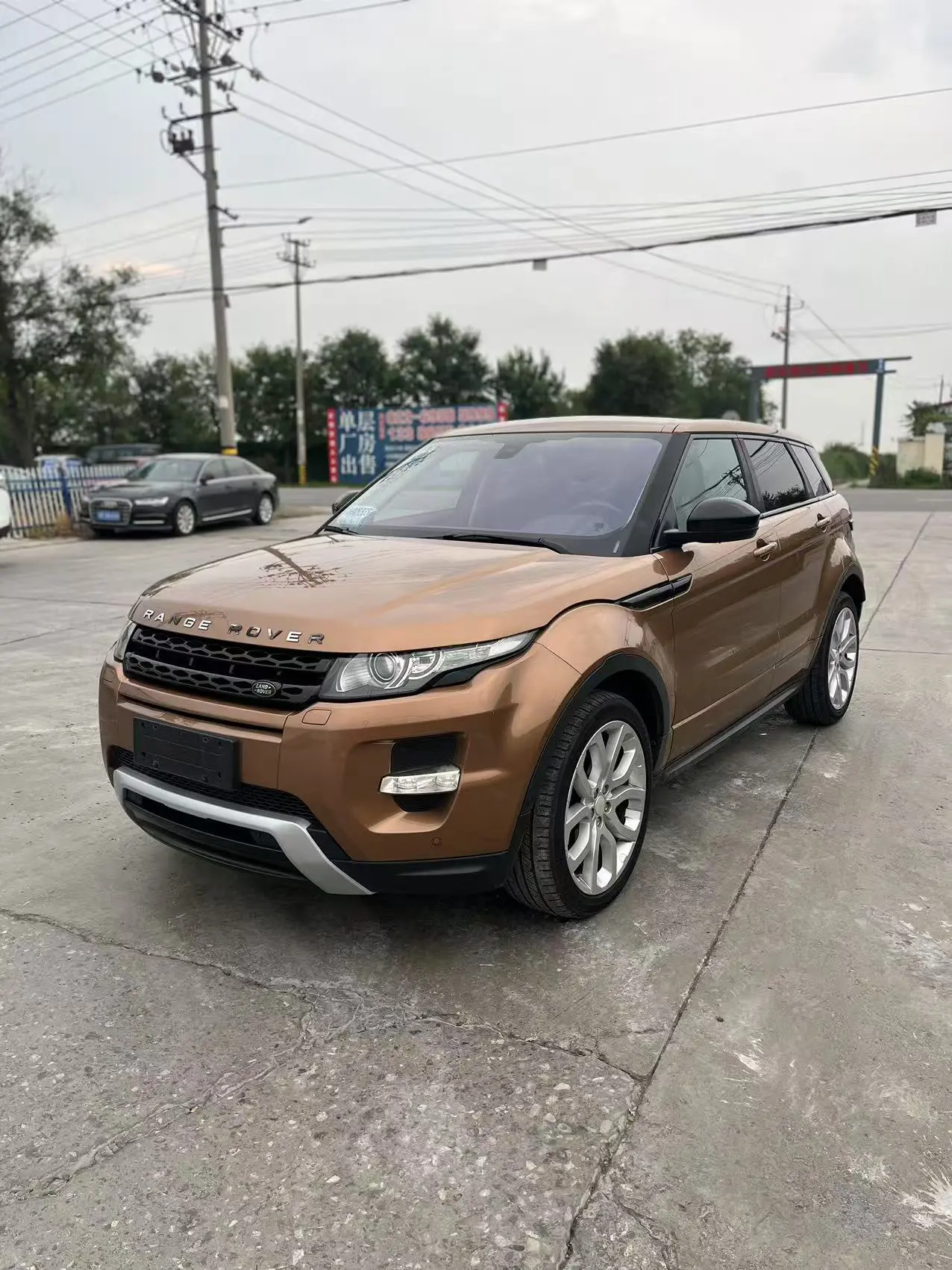 Land Rover Range Rover Evoque  из Китая