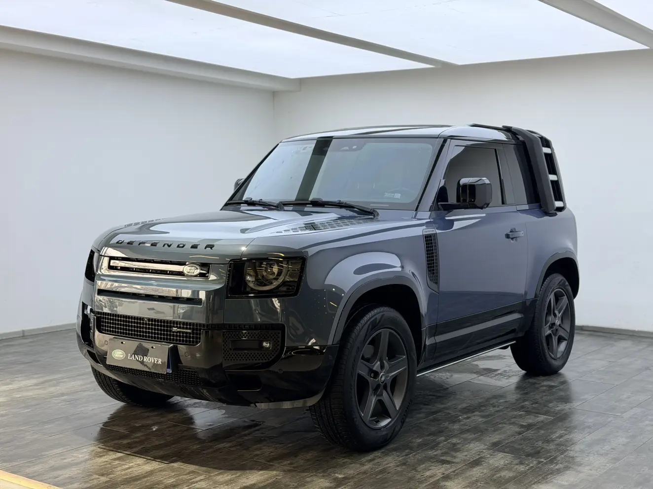 Land Rover Guard  из Китая