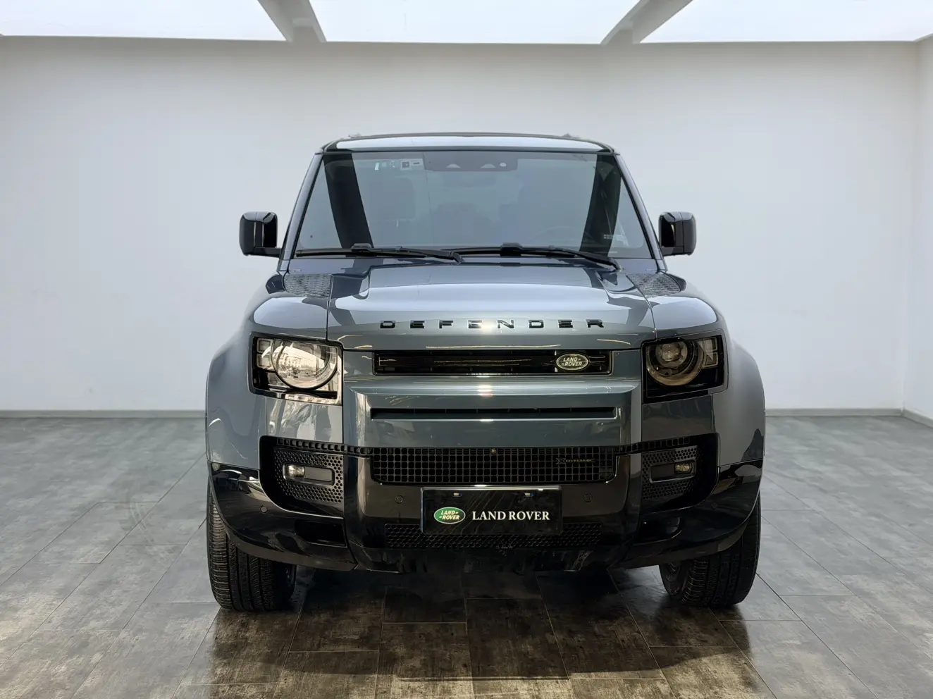 Land Rover Guard  из Китая