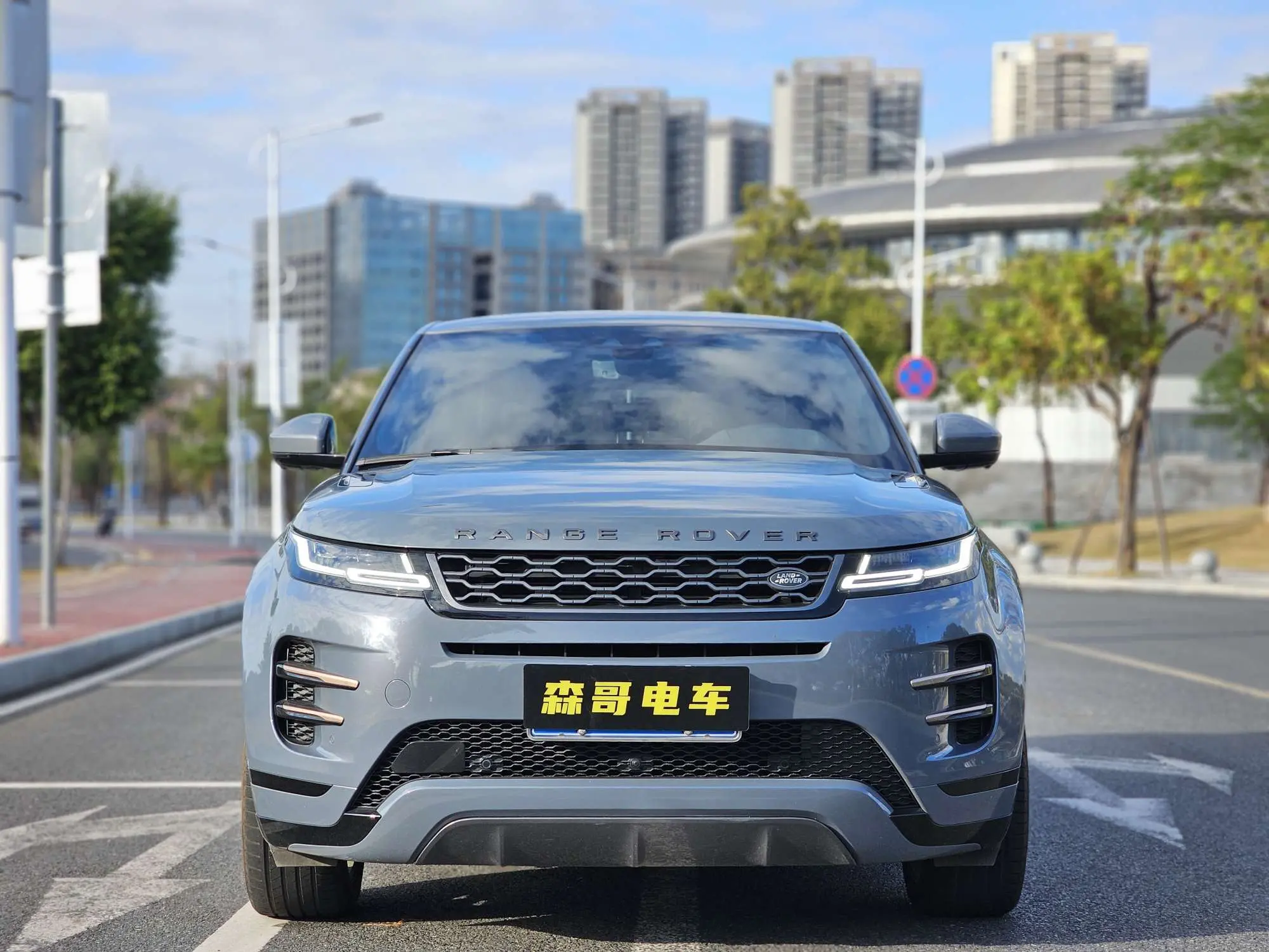 Land Rover Range Rover Evoque  из Китая