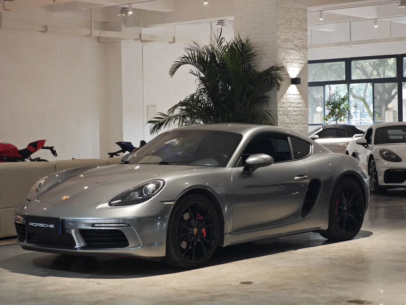 Porsche 718  из Китая