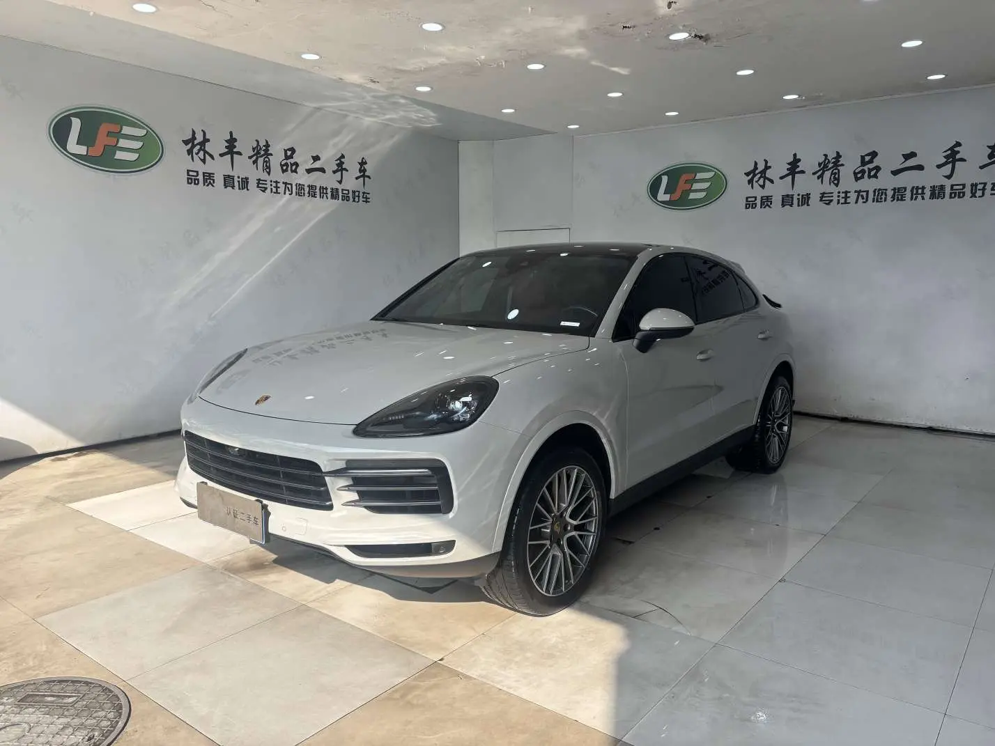 Porsche Cayenne Coupe  из Китая