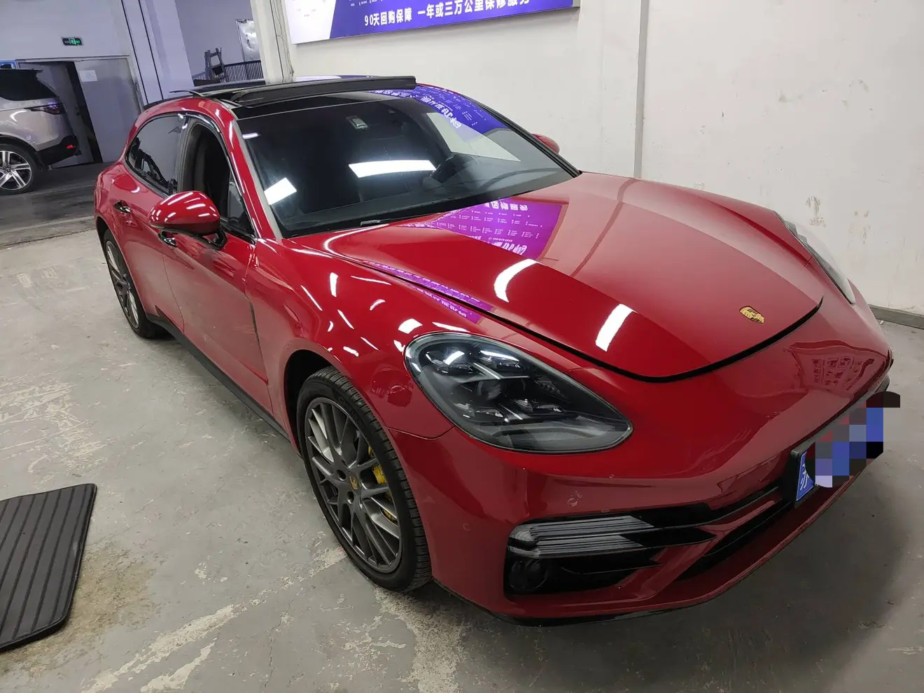 Porsche Panamera  из Китая