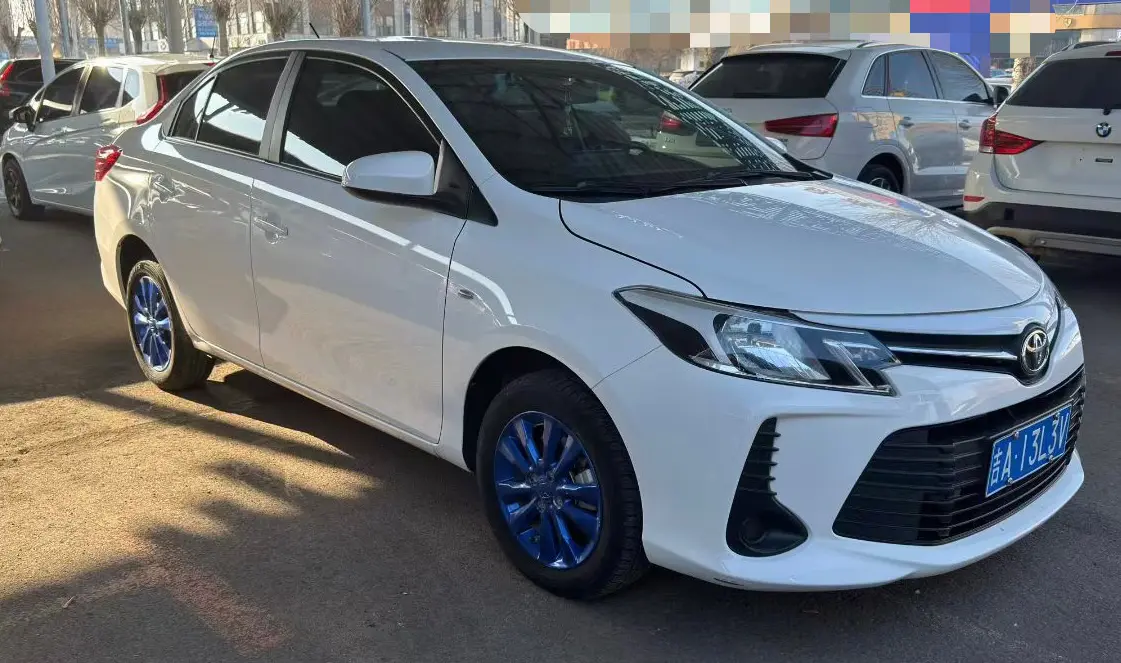 Toyota Vios  из Китая